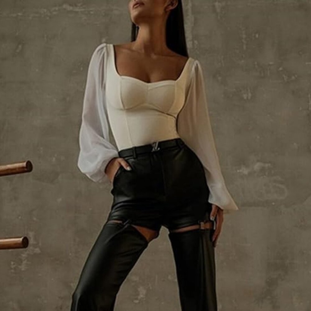 Womens Square Neck Bodysuit with Puff Sleeves - Picture 4 of 5